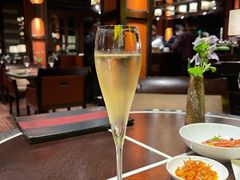 -杭州西子湖四季酒店·金沙厅