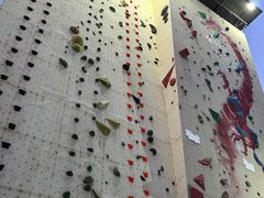 -问山MountQuest攀岩馆