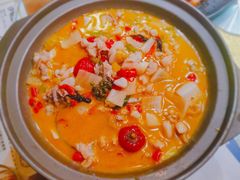 霹雳娇娃-爱啤精酿·民谣酒馆(滨江店)