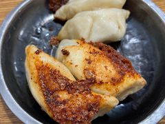 -黄阿姨锅贴大王(万航渡路店)