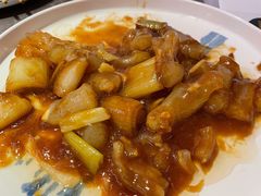 葱烧蹄筋-闫府私房菜·百年鲁菜(恒隆店)