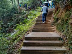 -南昆山川龙瀑布