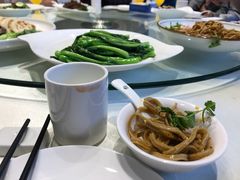 -龙船人海鲜城(长治路店)