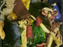 -万记麻辣烫国展总店