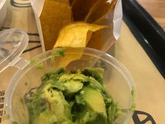-油梨树 AVOCADO TREE(亮马桥店)