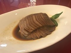 -品悦酒店(三林古镇店)