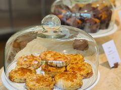 -VERIE BAKEHOUSE