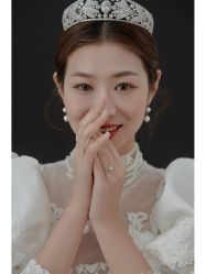 -雪中彩影婚纱摄影·微光艺术中心