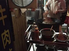 -阿姨小肉摊(同济西苑店)