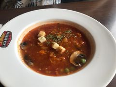 -拉亚汉堡经典餐厅(商城路店)