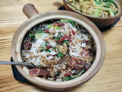 腊肠叉烧煲仔饭-壹煲口福煲仔饭(中山路店)