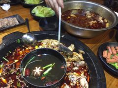 -味仙疯美蛙鱼头(清扬路总店)
