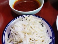 -窄巷子陕菜馆·地道陕西菜(粉巷店)