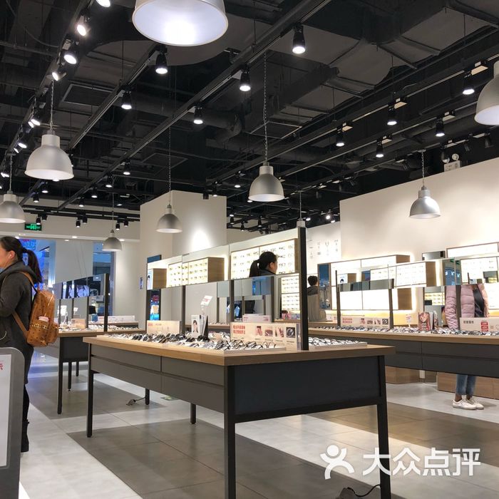 jins图片-北京眼镜店-大众点评网