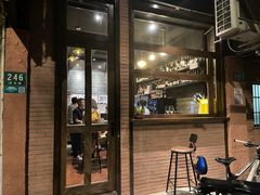 门面-Bistro Les Lilas丁香花小酒馆