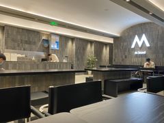 -M Stand(杭州萧山万象汇店)