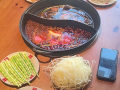 -胖三嬢·呱呱老火锅(北京总店)