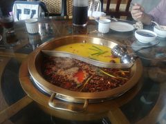 -小天鹅火锅·一线江景洪鼎旗舰店(洪崖洞店)