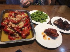 蒜香龙虾盐水毛豆鸭头香辣猪蹄-杨氏青龙虾·羊蝎子(金盛路总店)