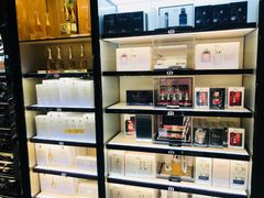-日上免税店(三径路t3店)