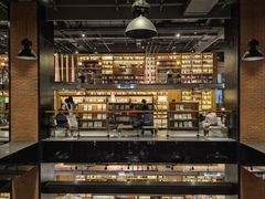 -半山书局(新世纪商城店)