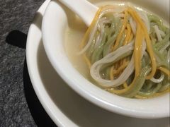 -煲宫猪肚鸡(昆山金鹰国际购物中心店)