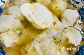 Fresh Meat Dumplings with Egg