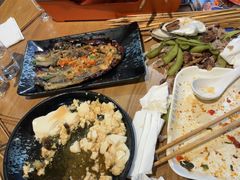 -华府九号海鲜烧烤大排档(龙域店)