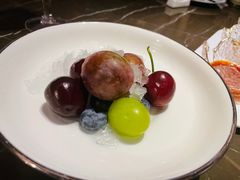 -海派悦庭·海胆烧麦·新融合菜(凯德广场店)