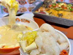 -小六鱼你.下饭酸菜鱼(益田假日广场店)