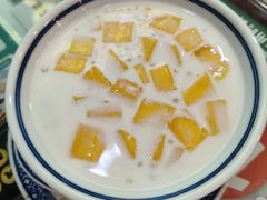 -广信牛奶甜品世家(台东店)