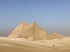 -吉萨金字塔群