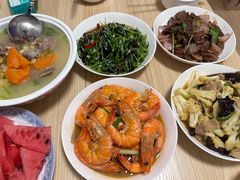 -鲸育宝宝月嫂(徐汇店)