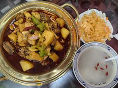 -牛一嘴·兰州牛肉面·大盘鸡(财富中心店)