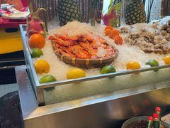 -大中华希尔顿酒店-念自助餐·嗨啤·小龙虾