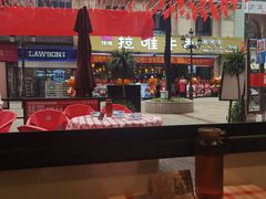 -洪霞餐馆·川菜·鲜货现炒(两江春城店)