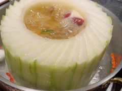 -得意咚瓜·顺德鱼生·冬瓜火锅(深圳首店)