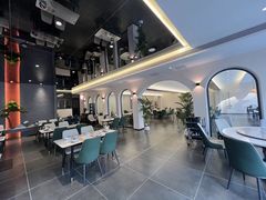 -何适山庄·团餐住宿(水长城P2停车场店)