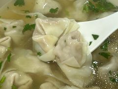 -周震馄饨