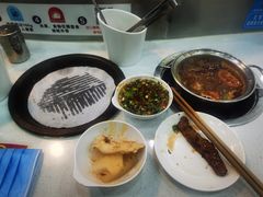 -咕叽咕叽自助烤肉小火锅(西城广场购物中心店)