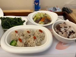 -莉泽月子中心(凯旋江景店)