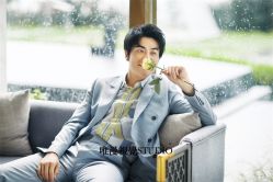 俏皮可爱-巴黎婚纱摄影工作室