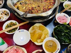 -储奇门鳝鱼火锅(总店)