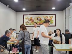 大堂-清真喜兰老丁羊汤特色小吃