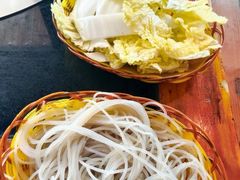 -三里屯土灶炖公鸡地锅鸡(江东店)