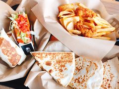 -Taco Bell 塔可贝尔(东方明珠店)