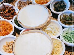 -包整·丝娃娃(一览甲秀楼风景店)