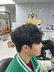 -尤司男士国潮理发馆