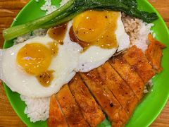 黑椒鸡扒双蛋饭-澳门陈光记烧味饭店(南京德基广场店)