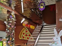 -Dragon Pizza•圆脸龙披萨·牛排餐厅
